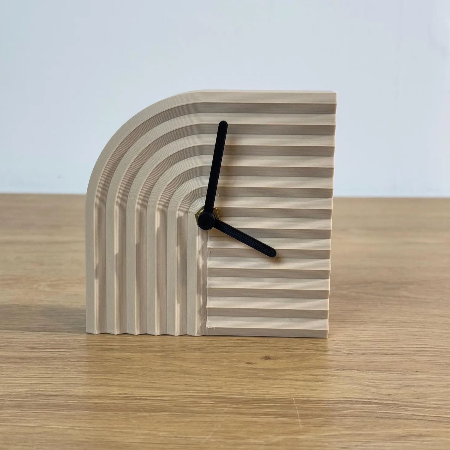 Modern Minimalist Decorative Table Desk Clock